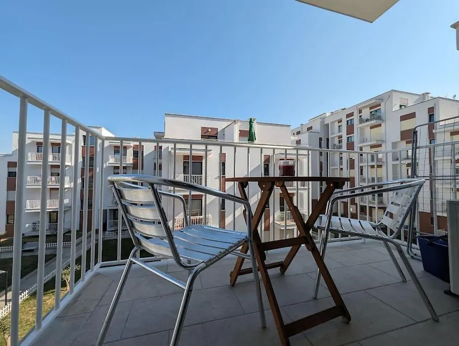 Cozy Flat Appartments In Tirana